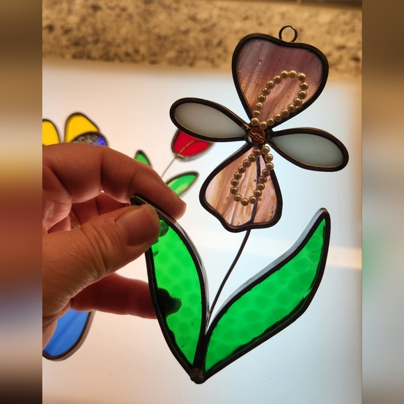 Lot of 4 Vintage Flower Retro Stainglass Sunkatchers Tulips, Pansy, Orchid - Picture 11 of 16